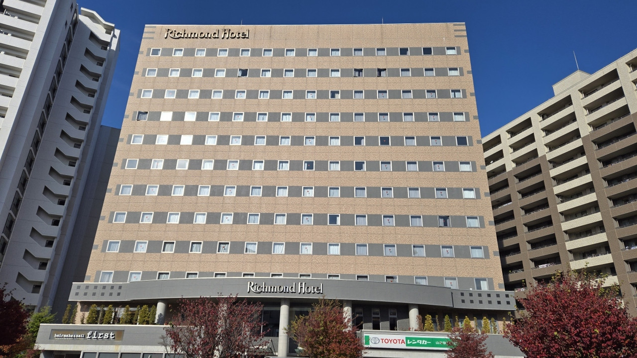 12階建てのホテル