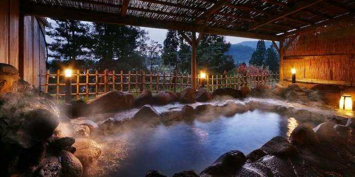 創作料理が自慢の宿 会津 喜多方 熱塩温泉 山形屋（福島県 旅館） / 1