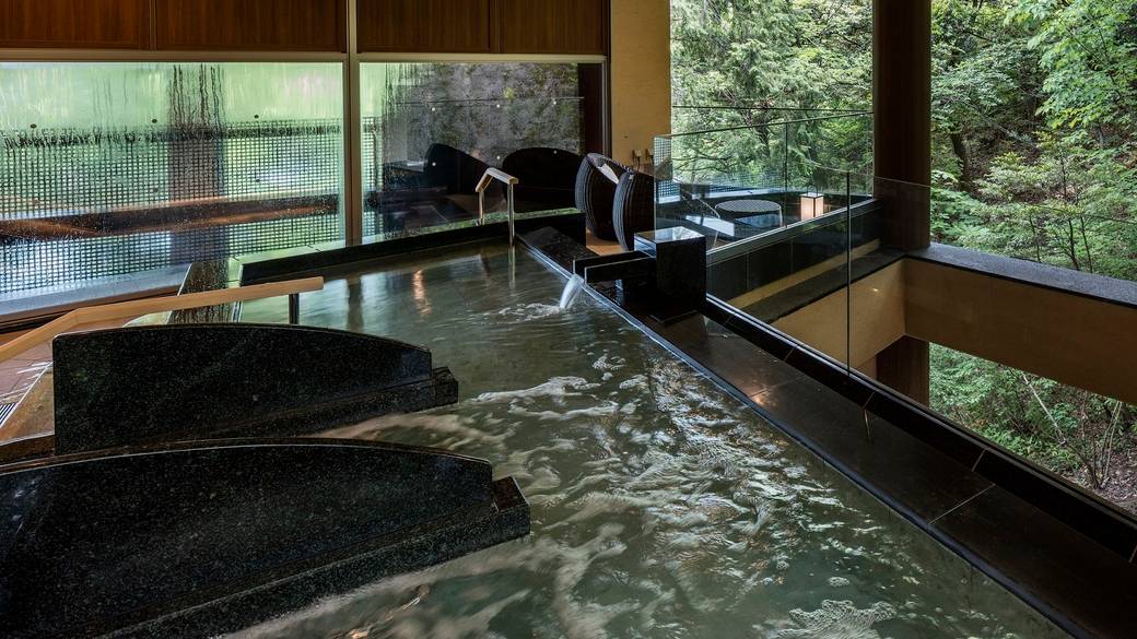 樹林の湯 露天風呂① / 2