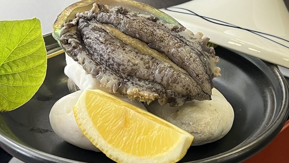 豊富なお風呂が自慢！クエや新鮮な地元食材をお部屋で♪4240716