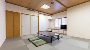 客室 / 14
