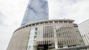 ショッピングモール / 1