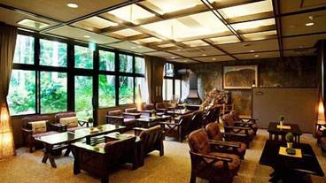 ロビーラウンジ / 2