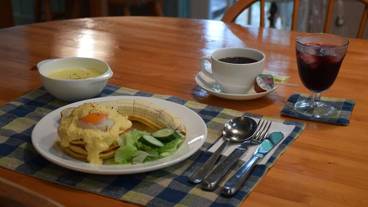 食事・飲み物 / 30
