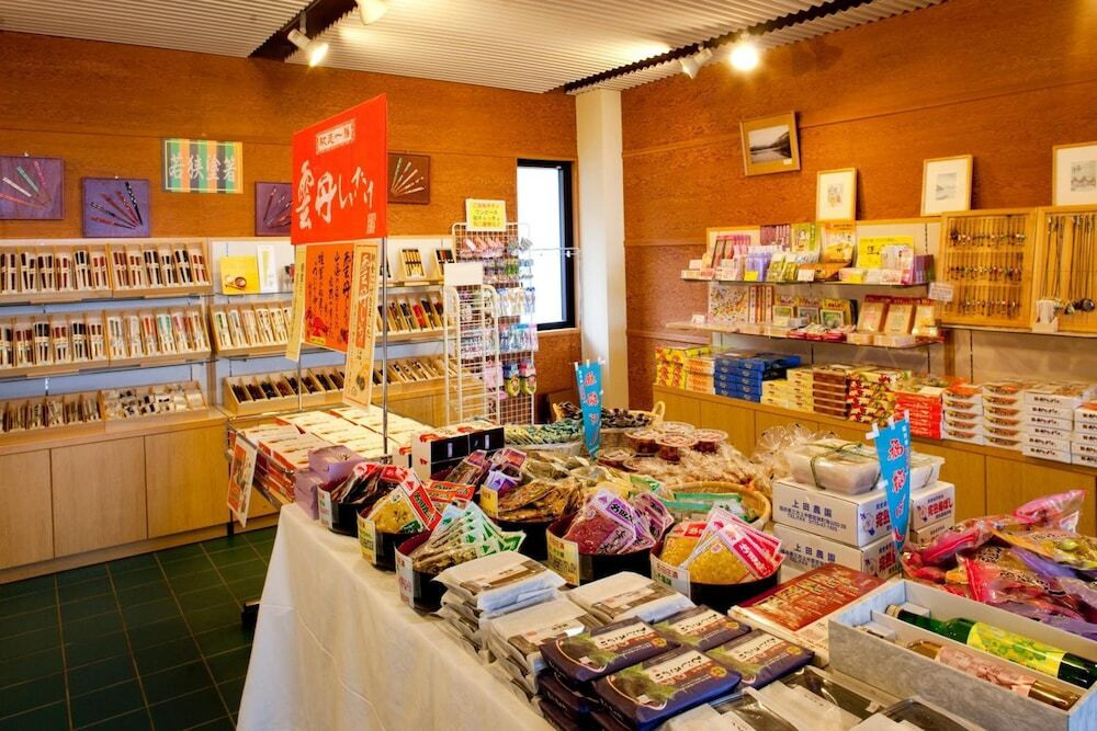 ギフト ショップ