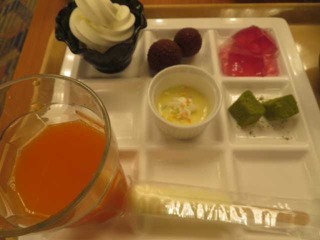 夕食のデザート