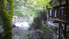 秘境七滝 お宿 華坊