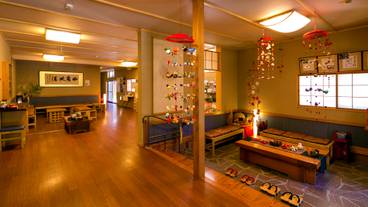【lobby】 / 8