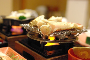 The fishing season for sweet Echizen crab is from November to March of the following year.