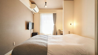 ダブルルーム バストイレ共用