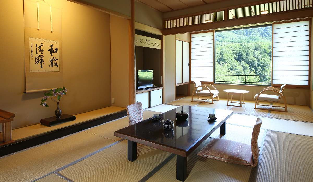 高台の露天風呂のあとは、温泉を“食べて”楽しもう3380115