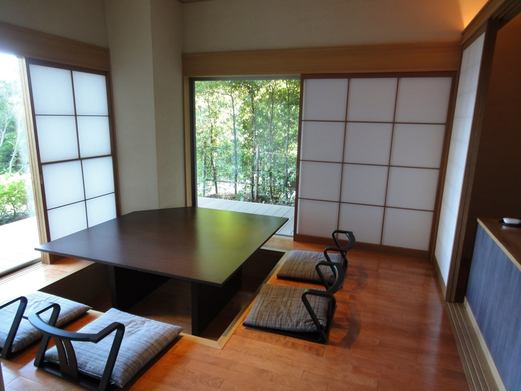 プレミアムスイート専用の食事処