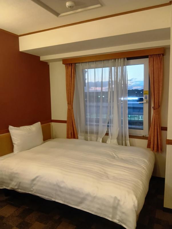 トレインビューの電車好きにはたまらないお部屋でした。