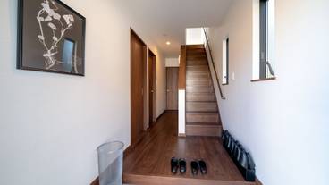 内部エントランス / 3