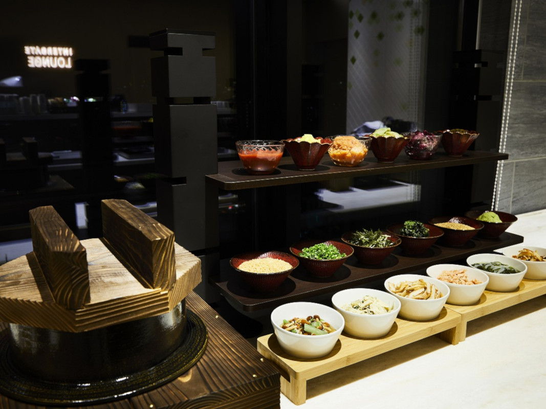 ラウンジサービス お茶漬けバイキング