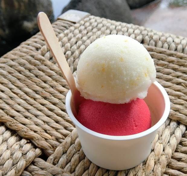 和風カフェで
温泉卵作りを体験 / 4