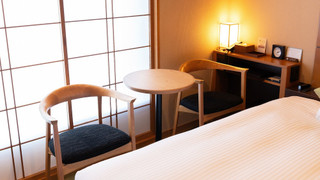 スタンダードダブル禁煙 (160cmベッド、デスクなし)