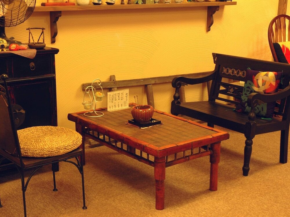 ロビーラウンジ