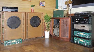 朝食スペース / 9