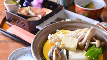 食事・飲み物 / 4