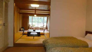 和洋室 [河口湖側]