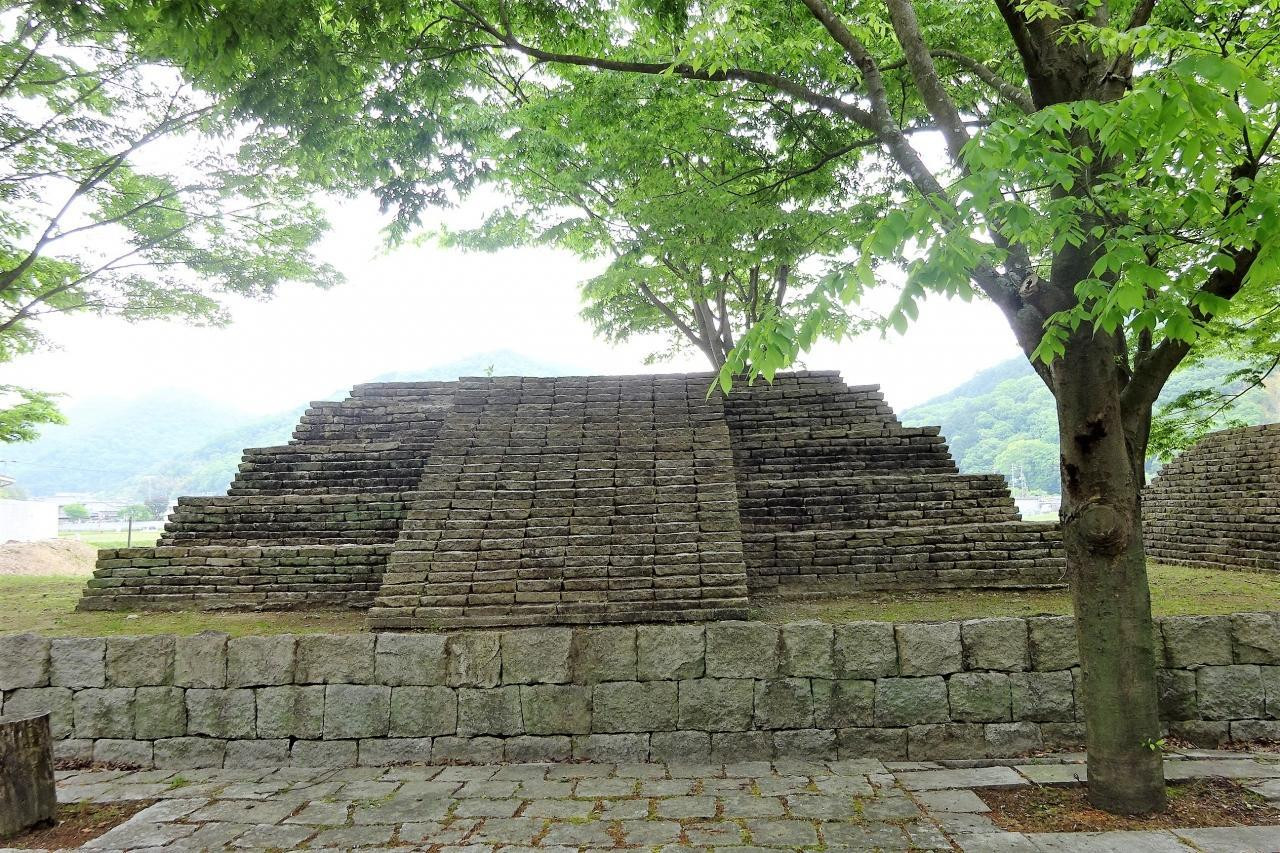 まだまだある古今東西の石像＆建築たち。だんだん混乱してきます…！2211863