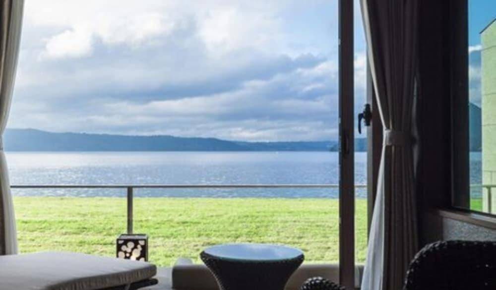 ガーデンテラスルーム② / 4