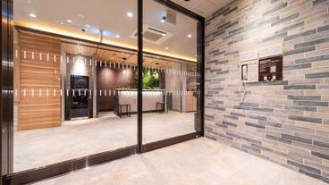 施設の入り口 / 39