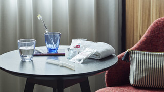 スタンダードダブル (テーブル) (禁煙)