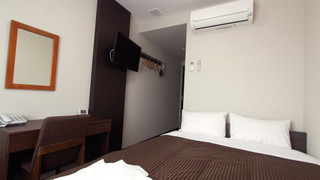 ダブルルーム 喫煙可