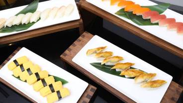 食事・飲み物 / 15