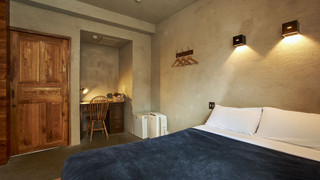 ダブルルーム (個室)