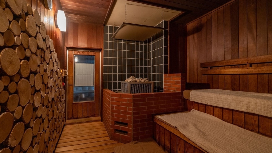 リスに会える!?癒しに満ちた森の中のホテル3929692