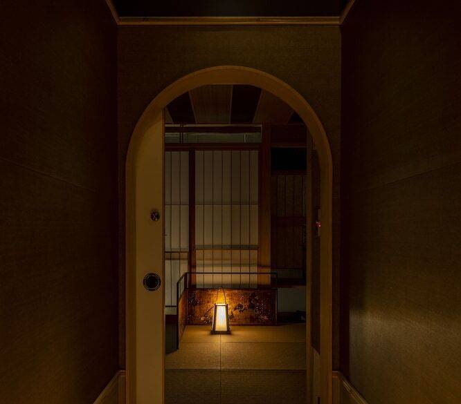 全室畳敷き
茶室イメージの客室 / 4