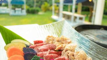 食事・飲み物 / 1