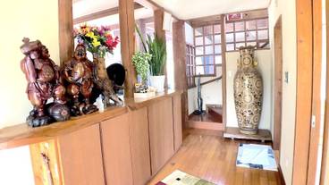 内部エントランス / 2