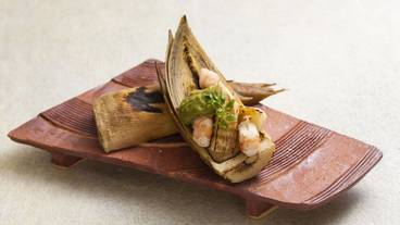 食事・飲み物 / 26