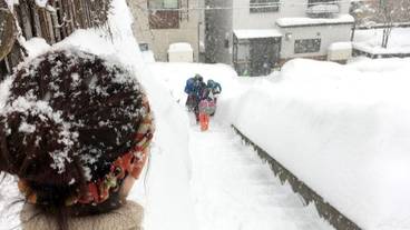 施設の入り口 / 16