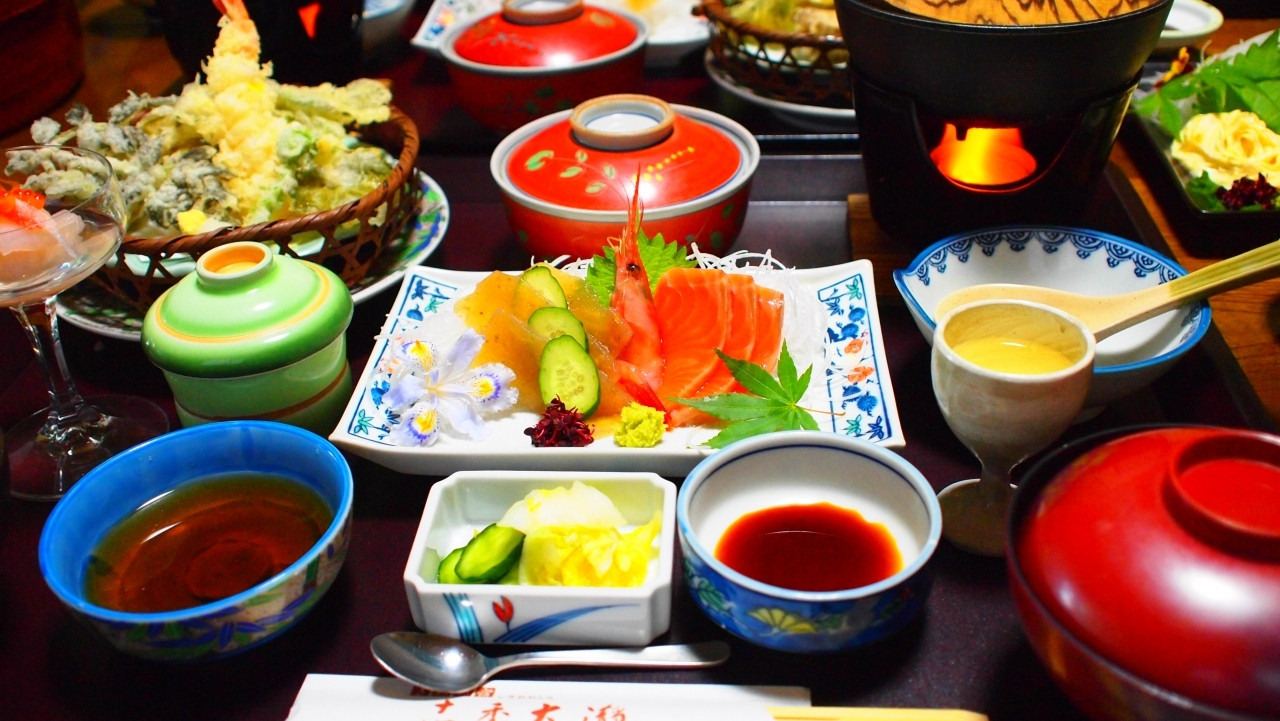 地場の味をたっぷり味わう会席料理3844836