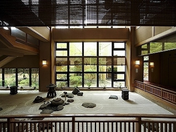 函館・湯の川で70年以上続く、純和風温泉旅館3648335