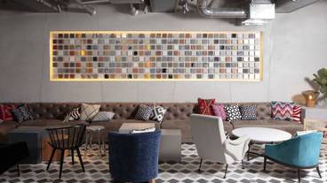 ロビーラウンジ / 11