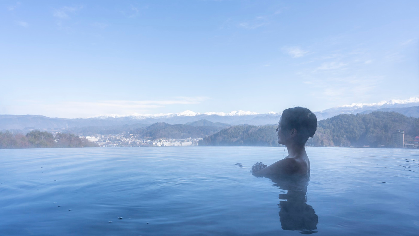 景色のすごさに思わずため息が出るインフィニティバス3390963