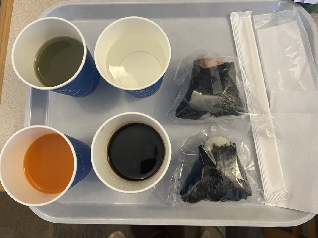 朝食　おにぎりスタイル