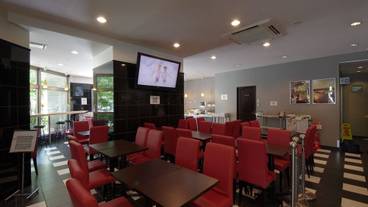 ロビーラウンジ / 3