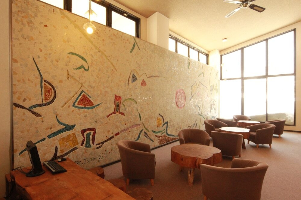 ロビーラウンジ