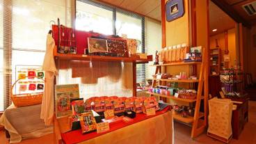 ギフト ショップ / 7