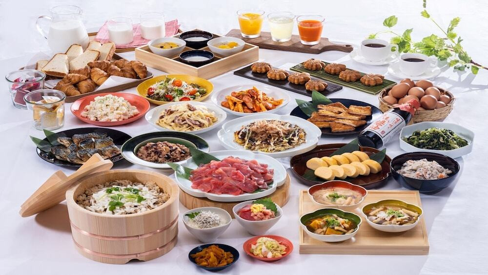 朝食