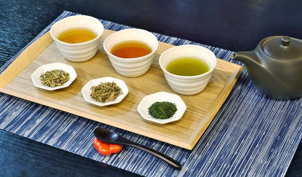 いいじな棒茶の飲み比べ体験 / 1