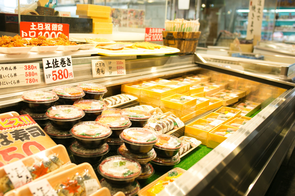 ひろめ市場の雰囲気