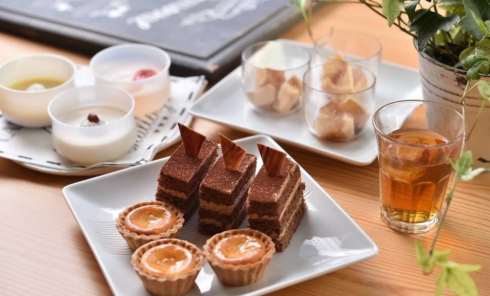 夕食ビュッフェ一例／スイーツ / 4